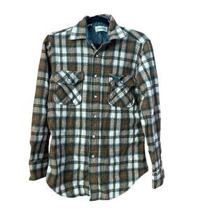 Vintage 1970s Wool Plaid Flannel Women’s size medium tall MT
